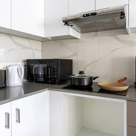 Infinity - One-bedroom W Terrace In *